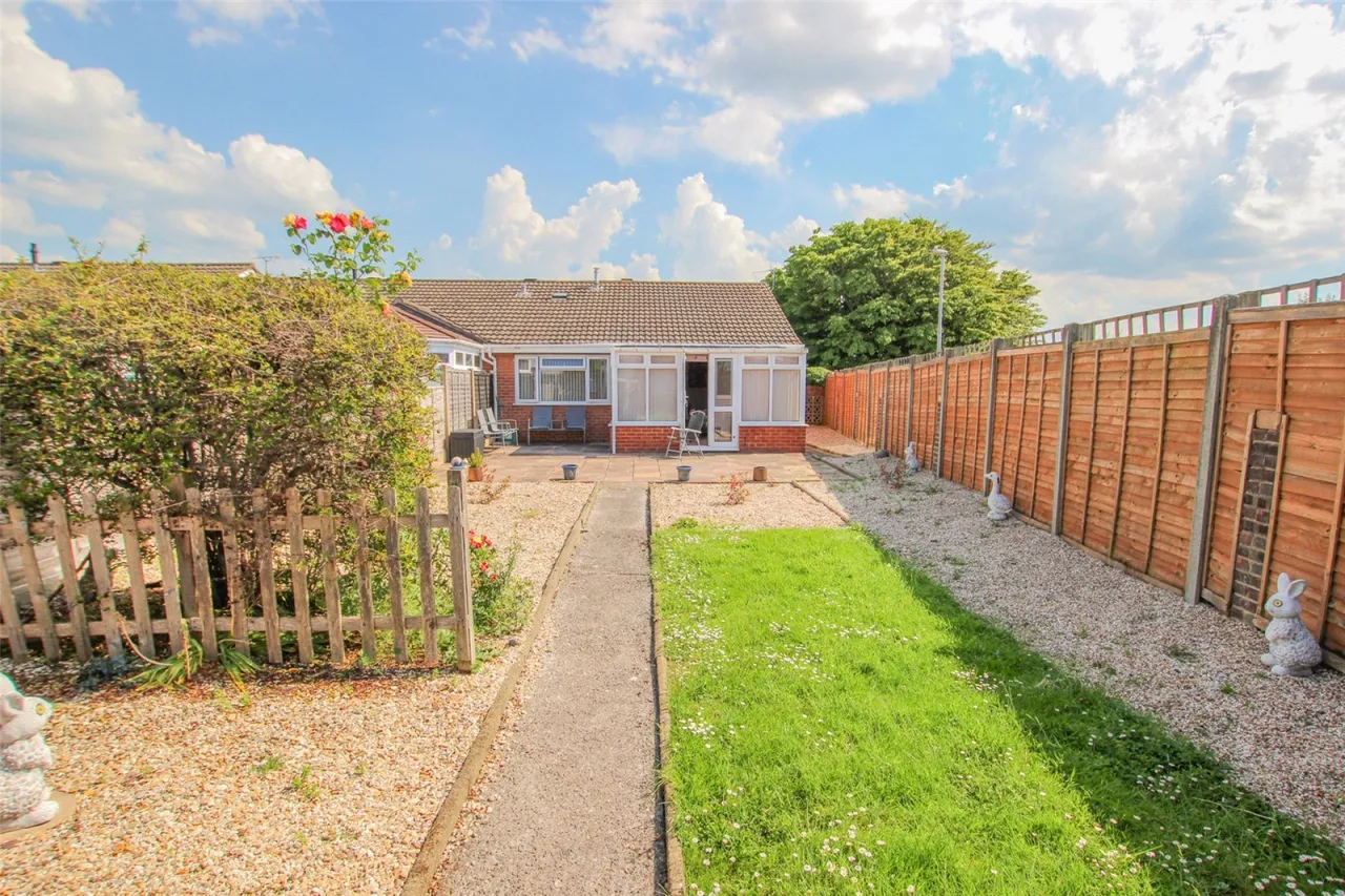 2 bed house for sale, Lime Close, Weston-super-Mare, BS22