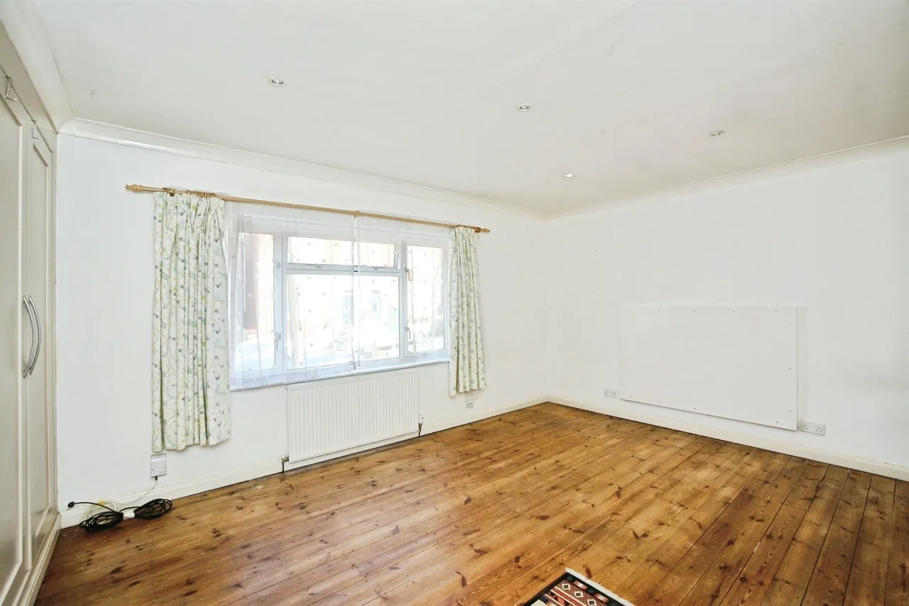 Woodland Park Road, Newport, NP19, photo 12