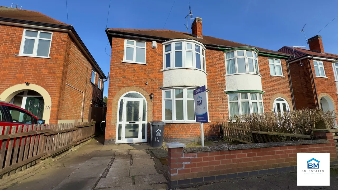 3 bed house for sale — Lynholme Road, Leicester, LE2 6GR