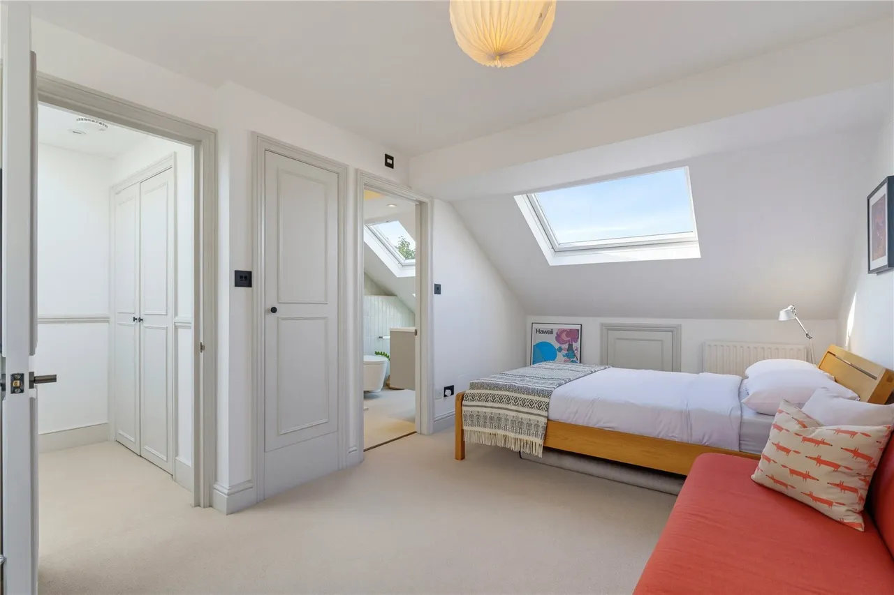 Tantallon Road, London, SW12, photo 8