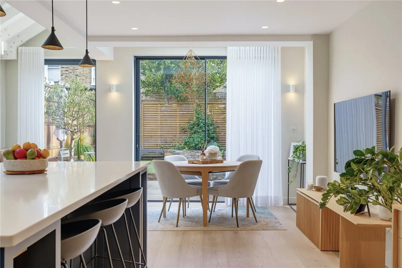 Tantallon Road, London, SW12, photo 5