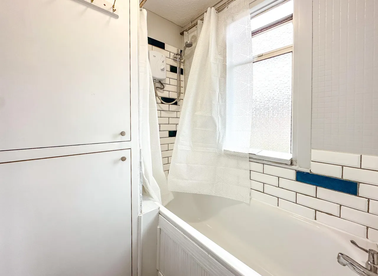 St Albans Road, Watford, WD24, photo 16