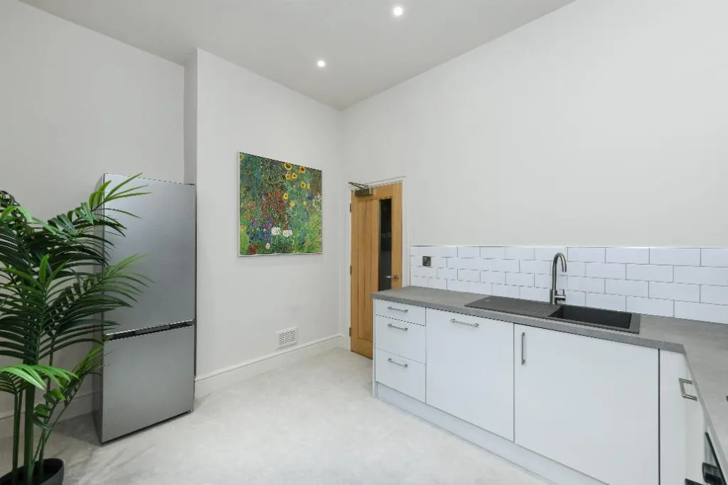 Clarendon Street, Nottingham, NG1, photo 16