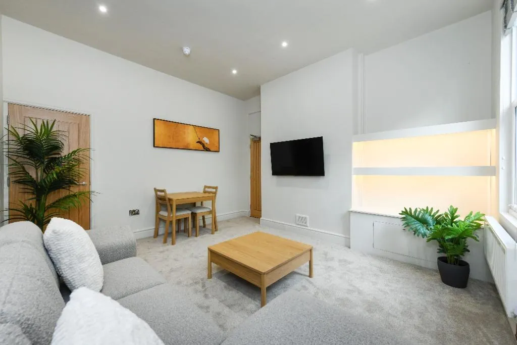 Clarendon Street, Nottingham, NG1, photo 13