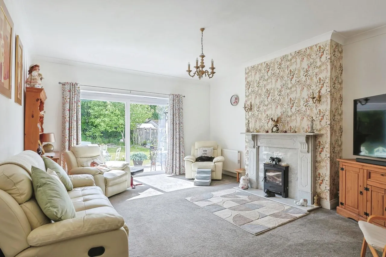 New Road, Bournemouth, BH10, photo 5