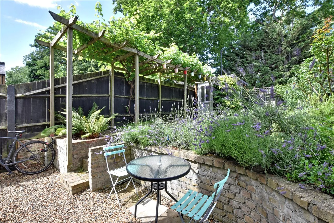2 bed flat for sale — Overcliff Road, Ladywell, London, SE13