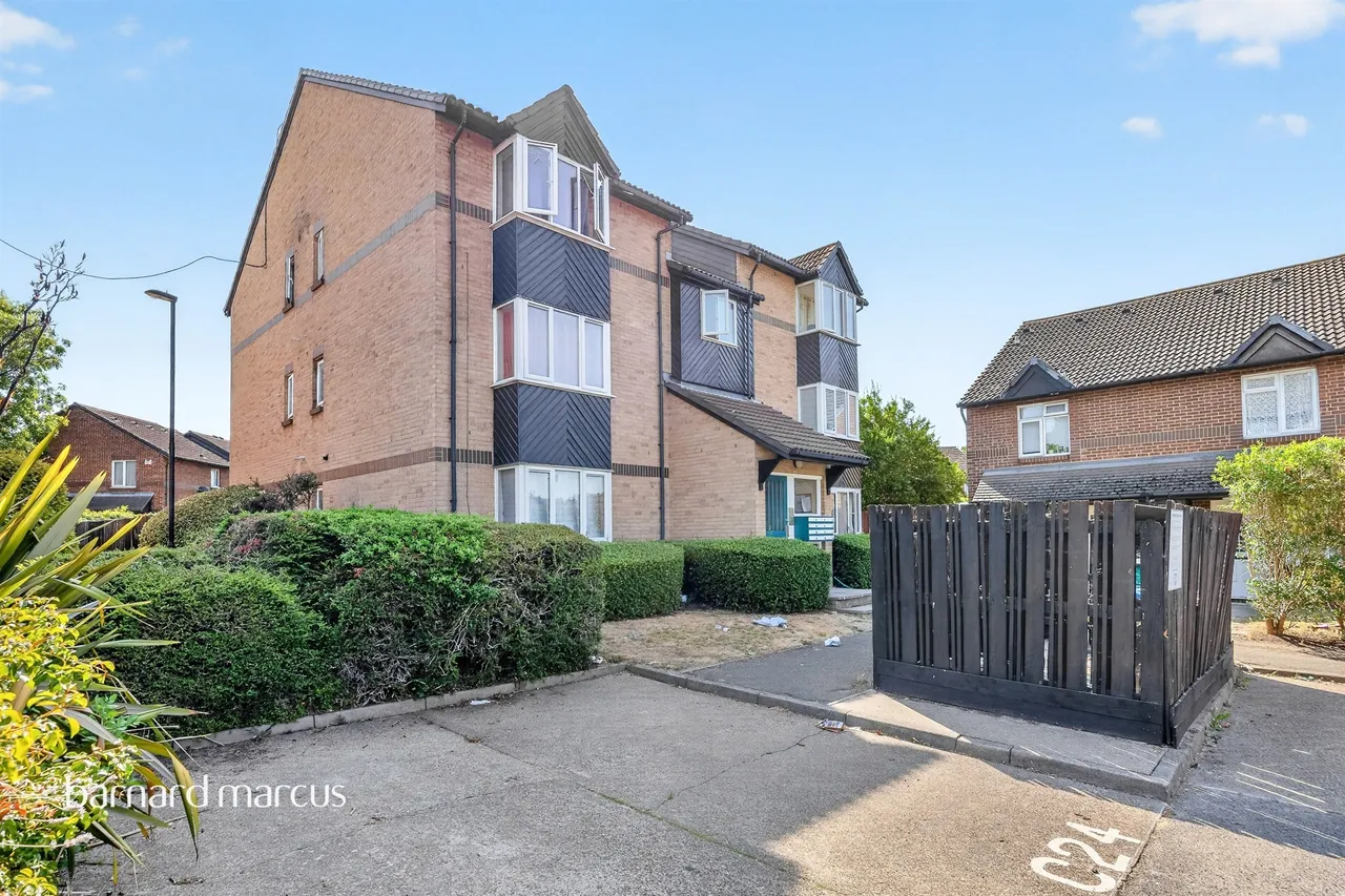 Coe Avenue, London, SE25, photo 18