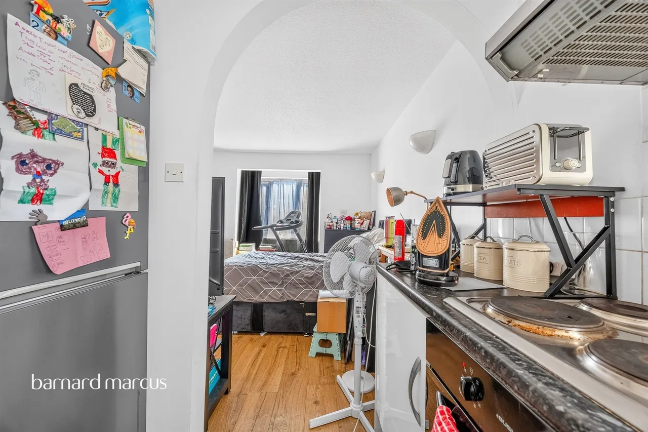 Coe Avenue, London, SE25, photo 12