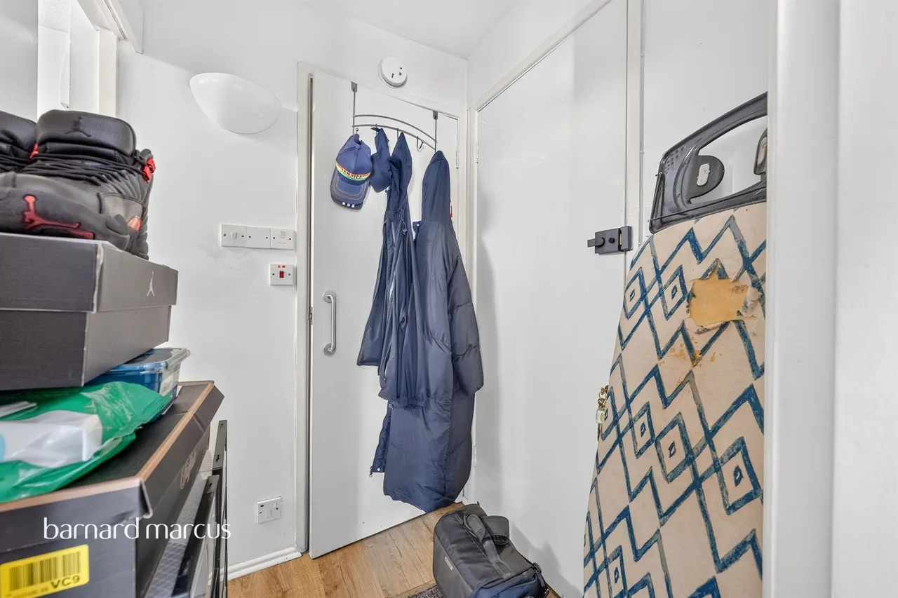 Coe Avenue, London, SE25, photo 19