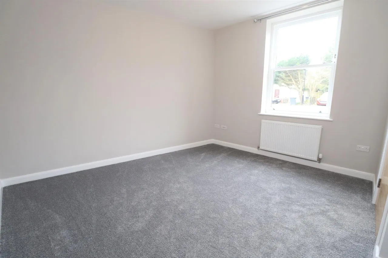 Carlisle Road, Pudsey, LS28, photo 6