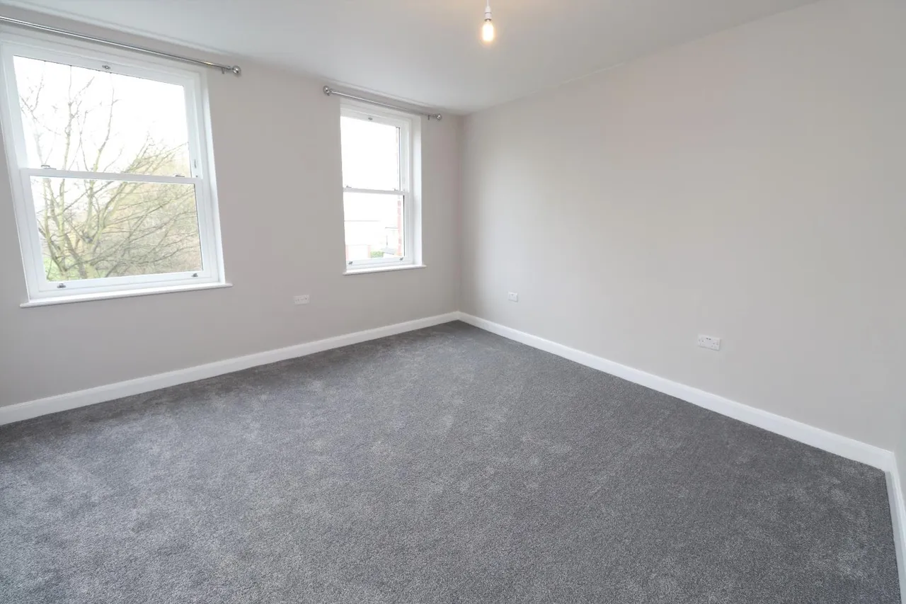 Carlisle Road, Pudsey, LS28, photo 12