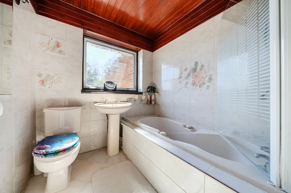Harman Drive, 58 Harman Drive Sidcup Greater London Sidcup, SIDCUP, Kent, DA158LY, photo 11