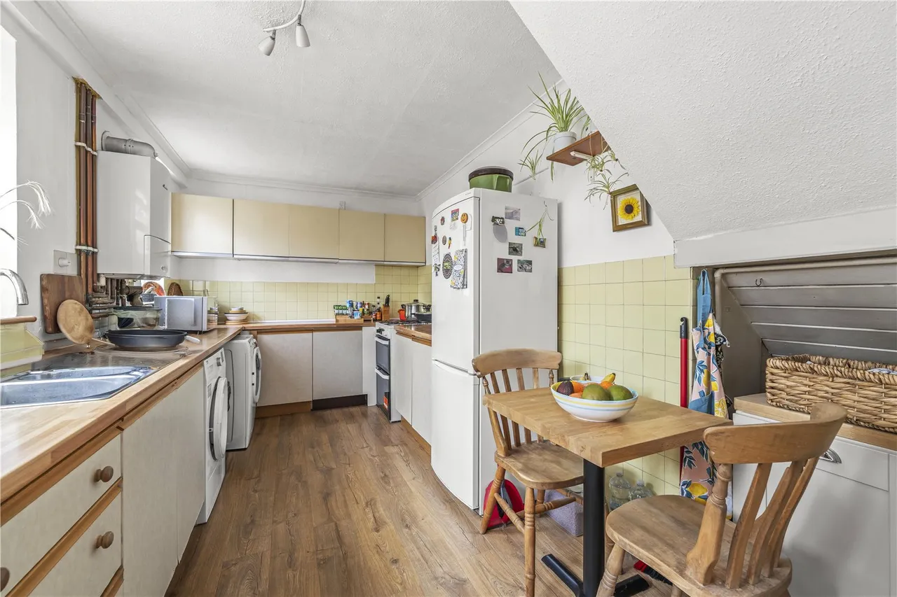 Mays Road, Teddington, TW11 0SQ, photo 11