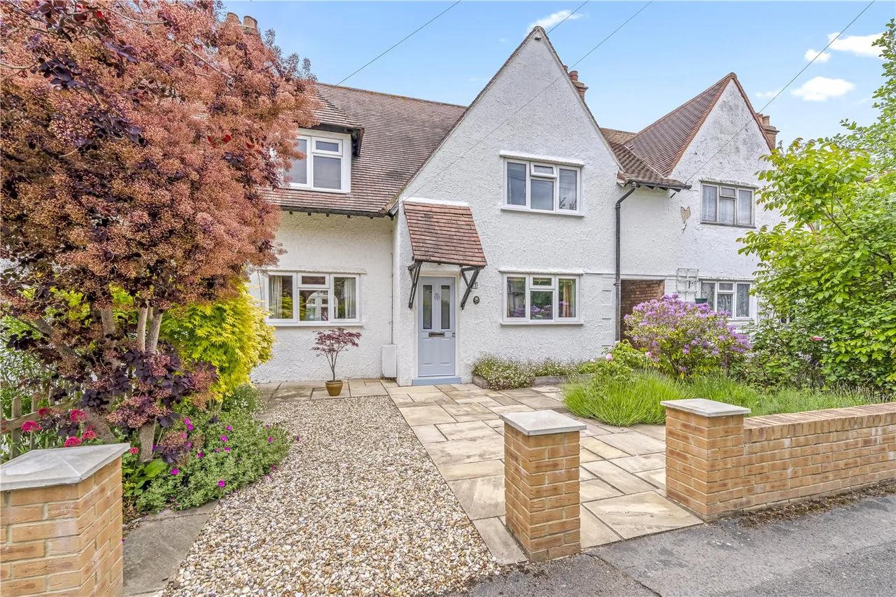 Mays Road, Teddington, TW11 0SQ, photo 2