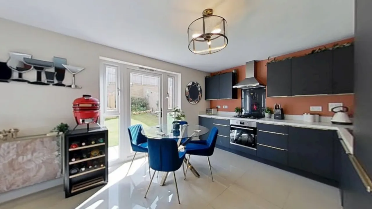 Duich Crescent, Glasgow, G33, photo 5
