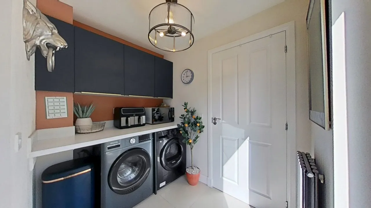 Duich Crescent, Glasgow, G33, photo 8