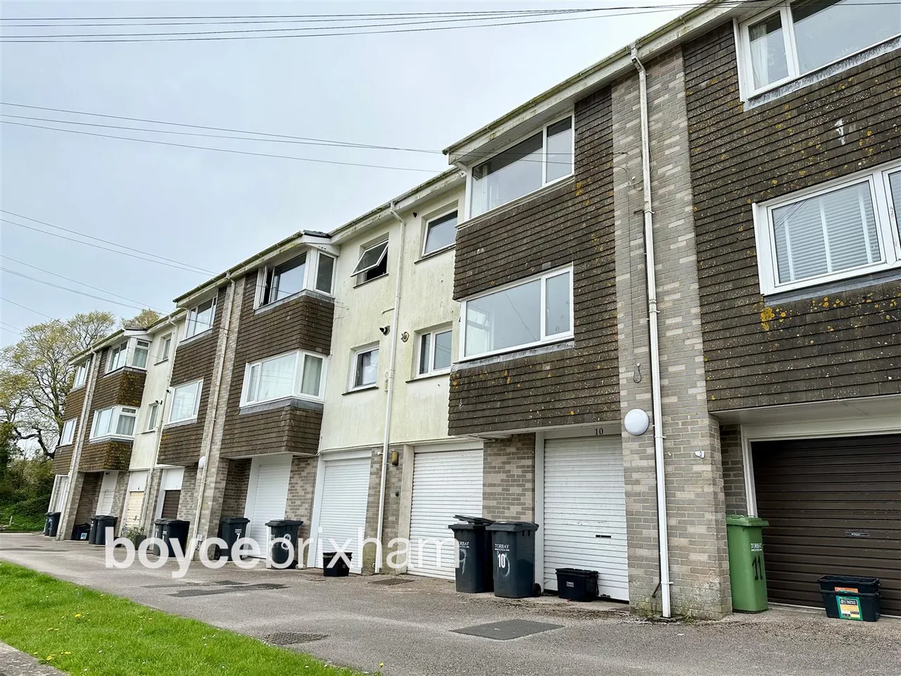 2 bed flat to rent, Ocean View Crescent, Brixham