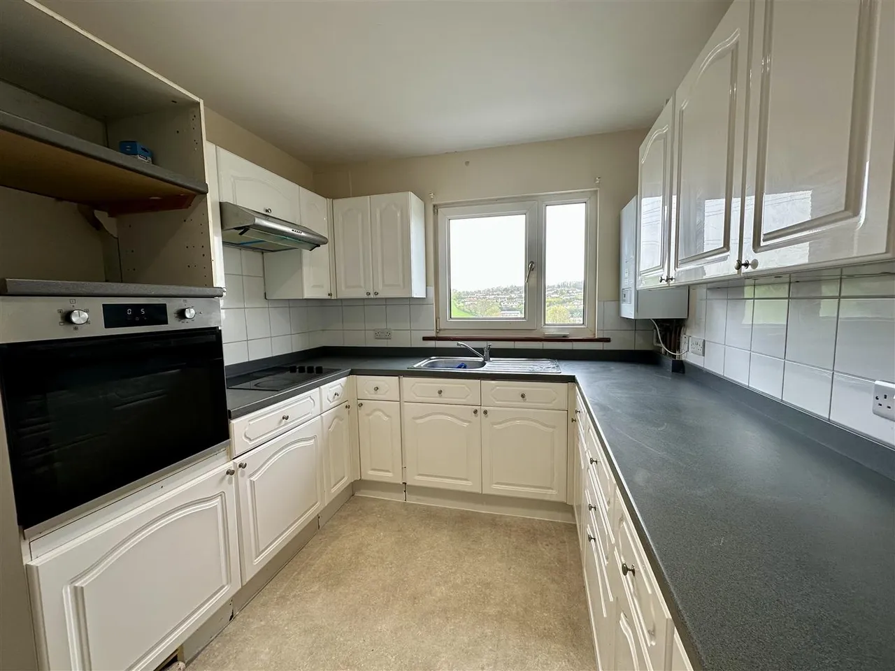 Ocean View Crescent, Brixham, photo 8