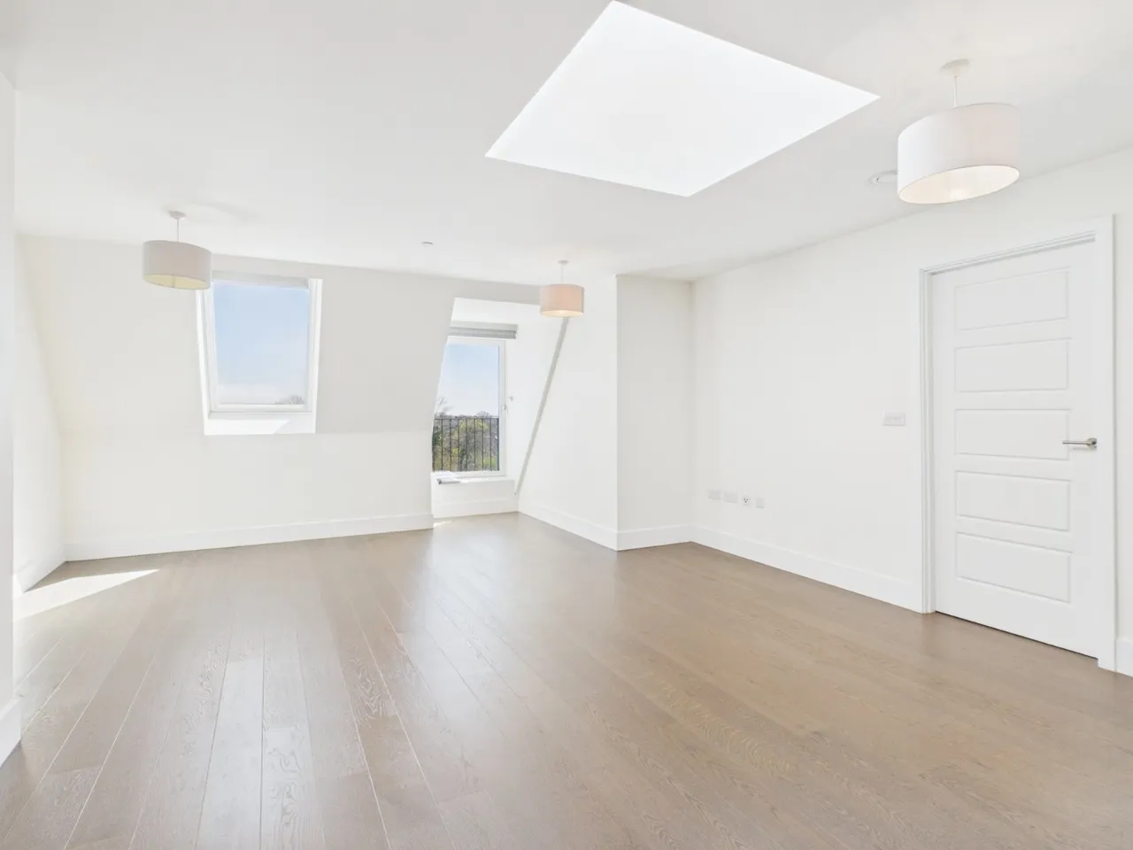 Sycamore Road, Amersham, HP6, photo 2