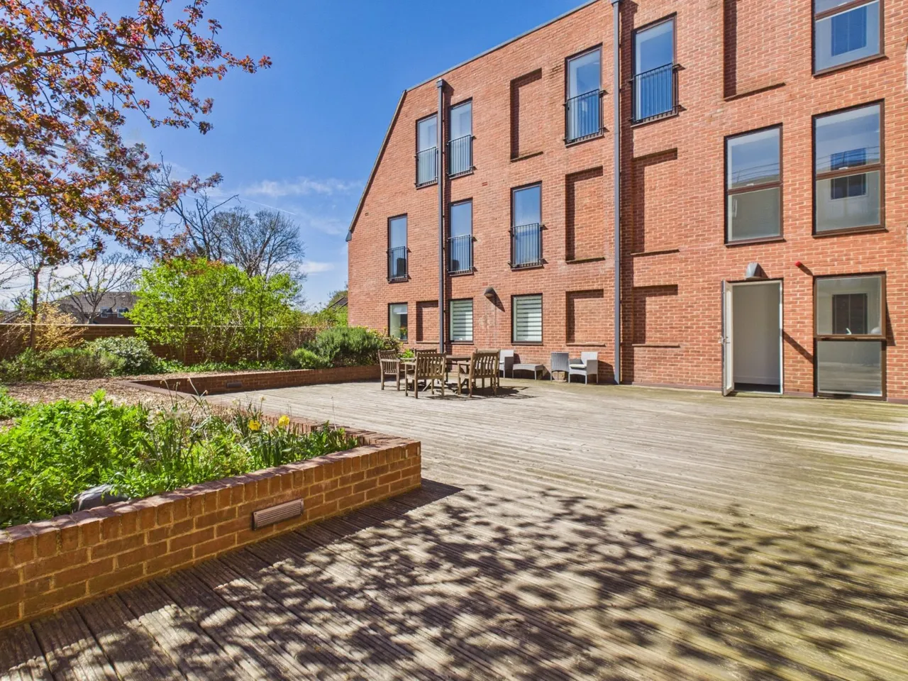 Sycamore Road, Amersham, HP6, photo 9