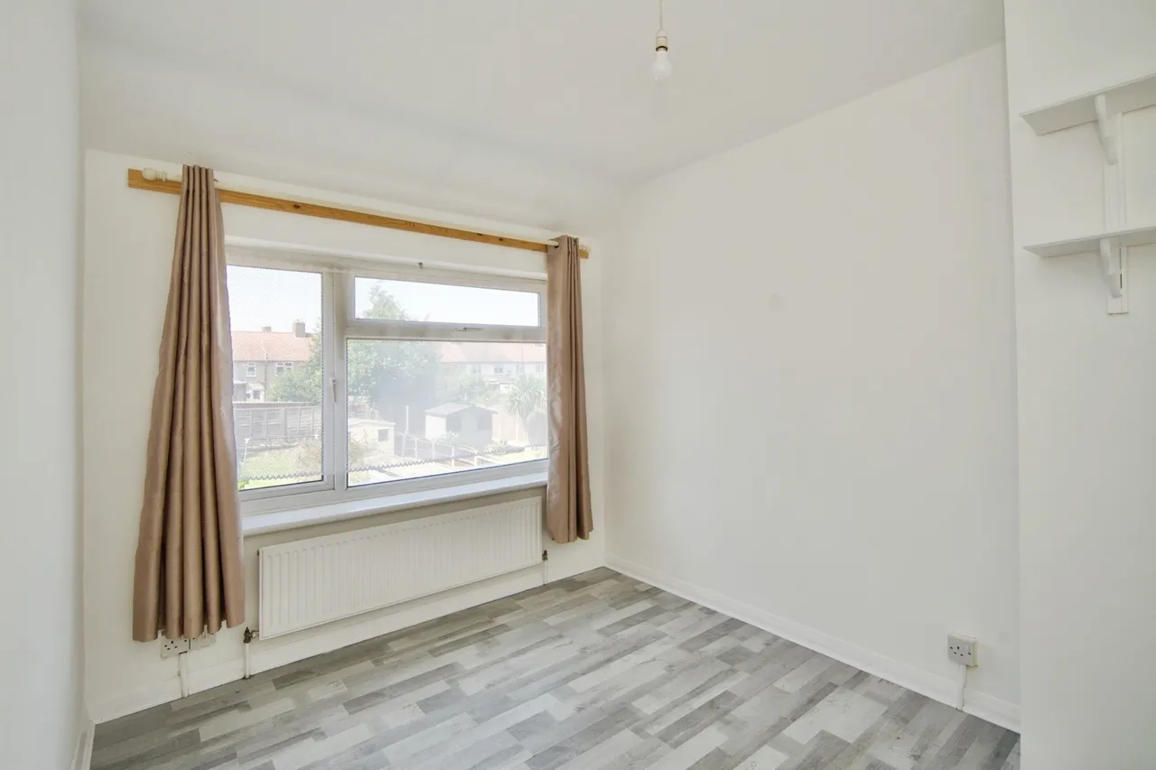ST GEORGES ROAD, DAGENHAM, ESSEX, RM9, photo 7