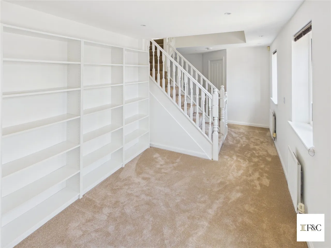 Exceptional Six-Bedroom Detached Family Home with Self-Contained Annexe and Direct Access to Cambourne Eco Park, photo 14