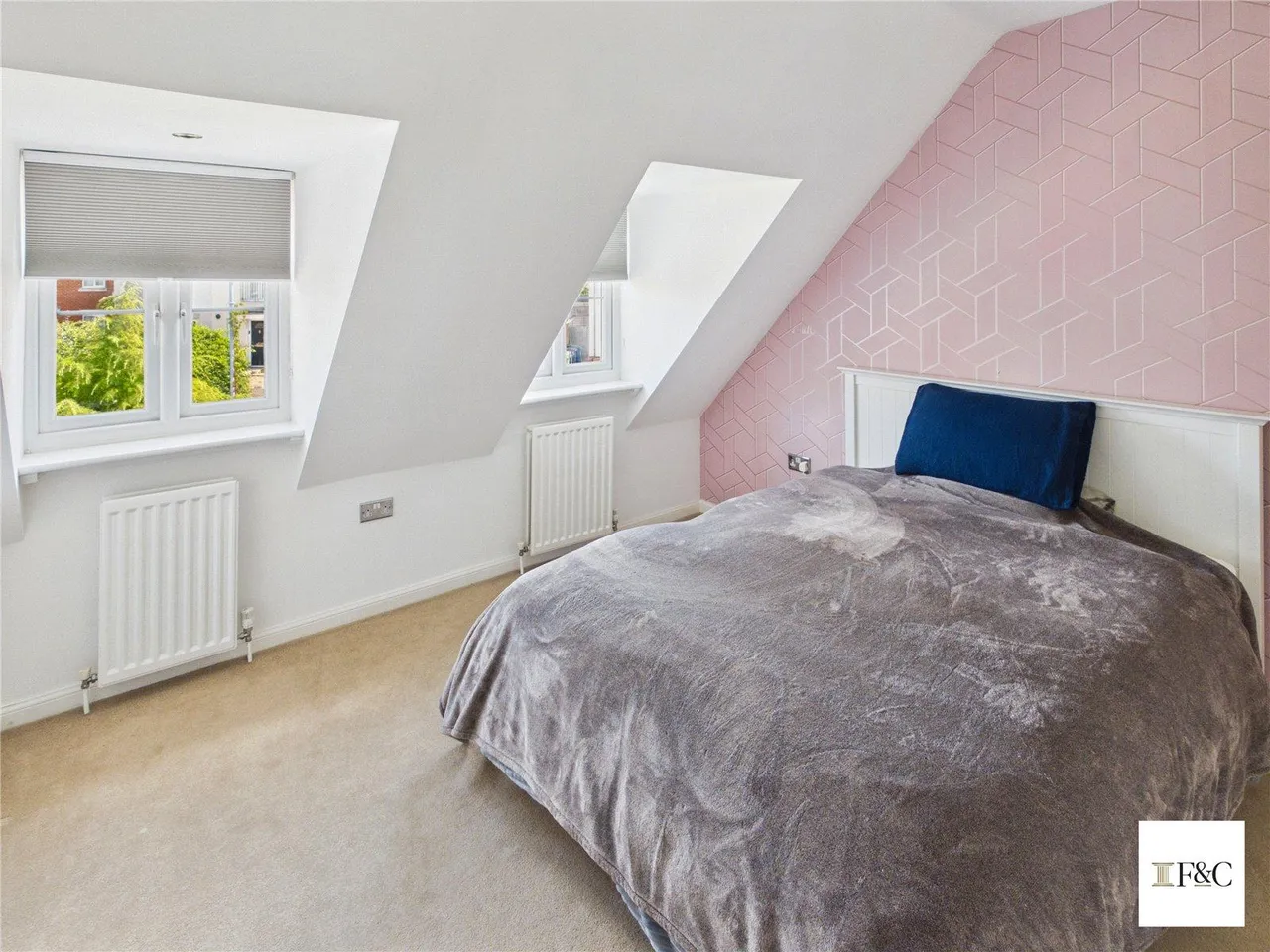 Exceptional Six-Bedroom Detached Family Home with Self-Contained Annexe and Direct Access to Cambourne Eco Park, photo 28