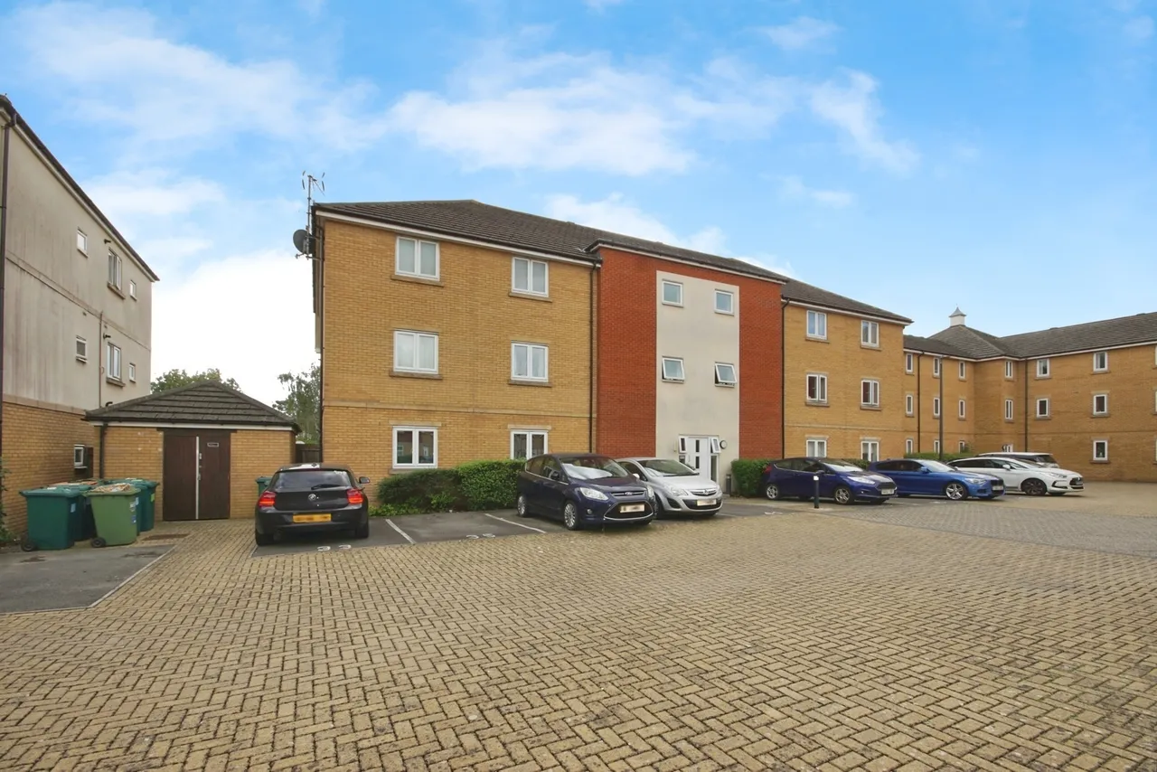 Hornbeam Close, Bradley Stoke, Bristol, Gloucestershire, BS32, photo 14