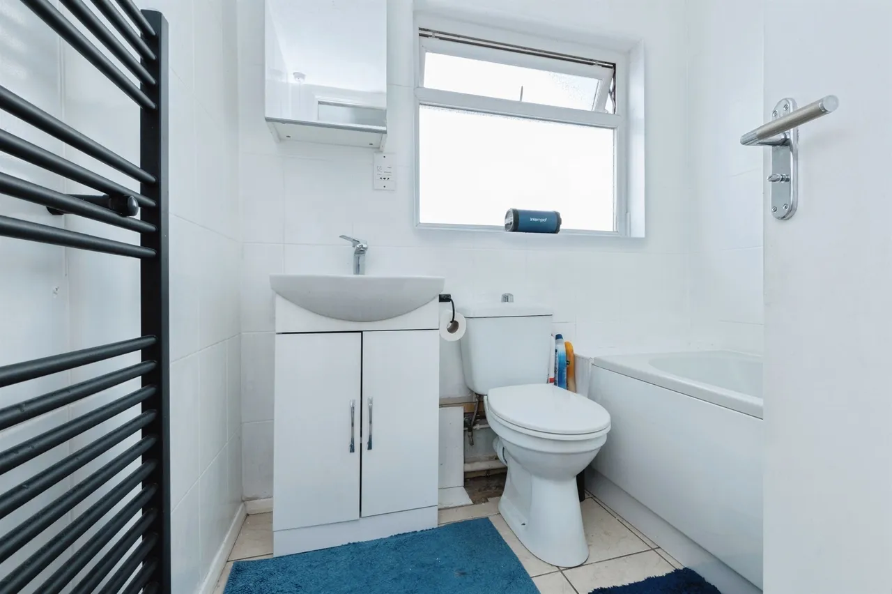 Spetisbury Close, Bournemouth, BH9, photo 13
