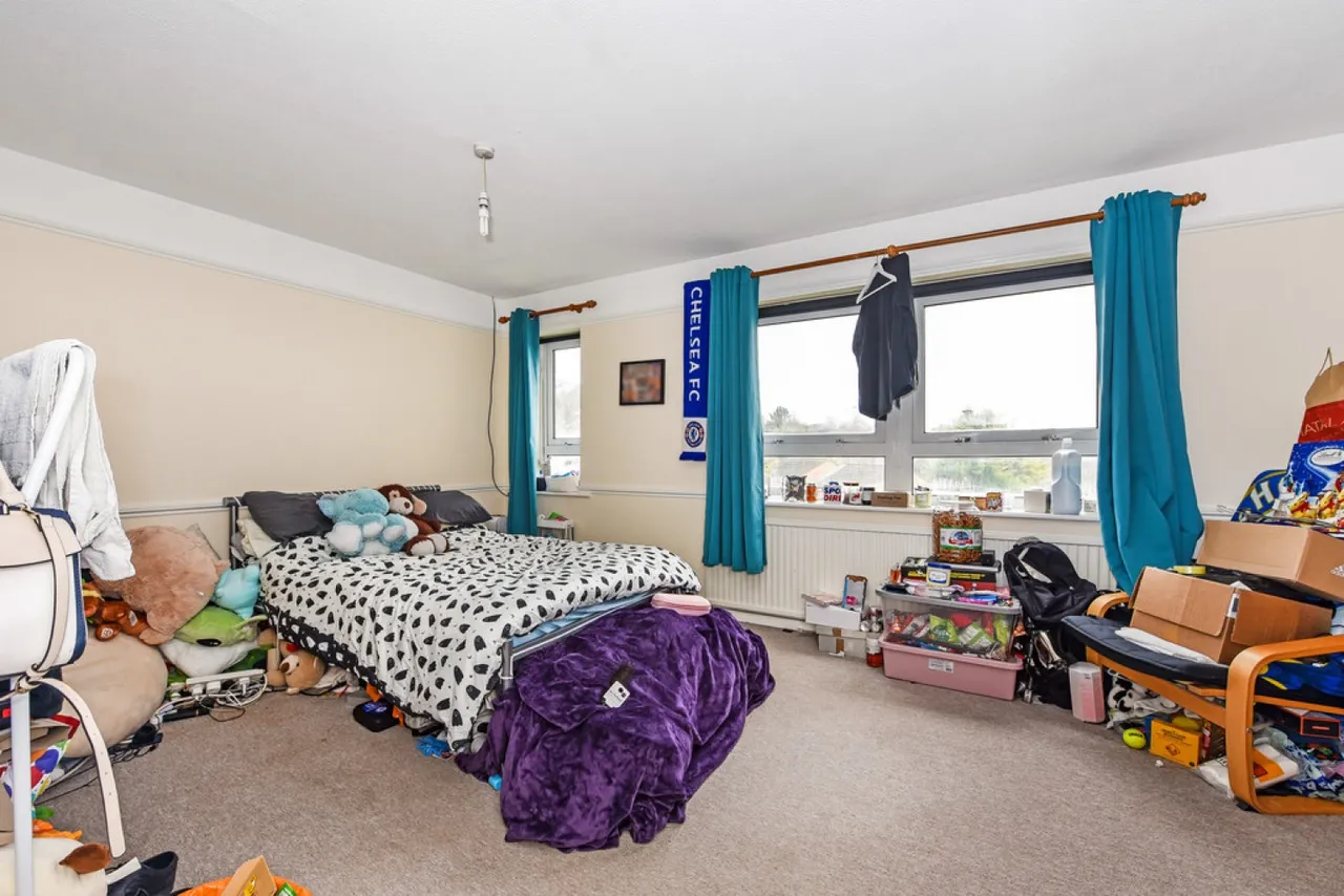 Woolford Close, SO22, photo 7