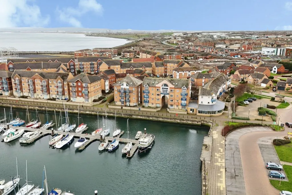 3 bed flat for sale — Quayside, HARTLEPOOL