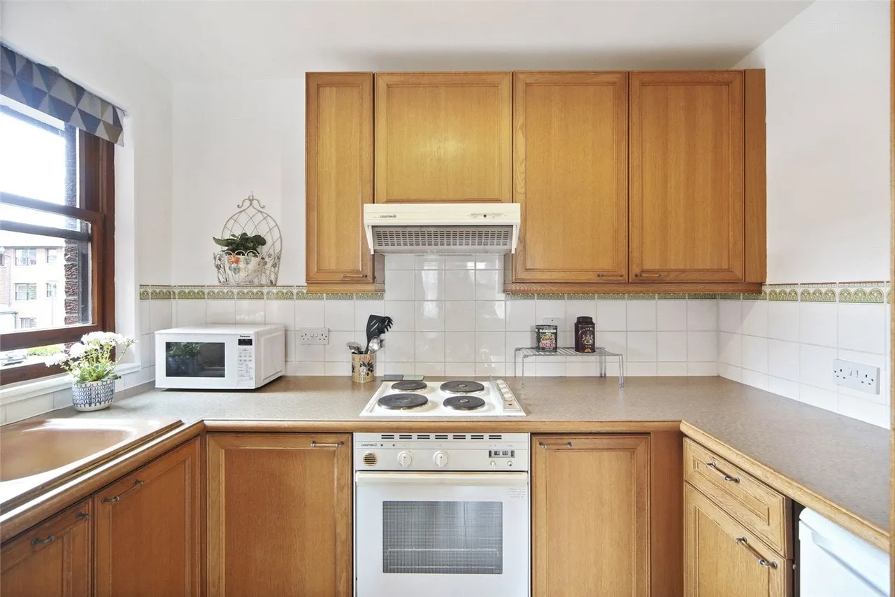 Mayfield Road, London, W12, photo 4