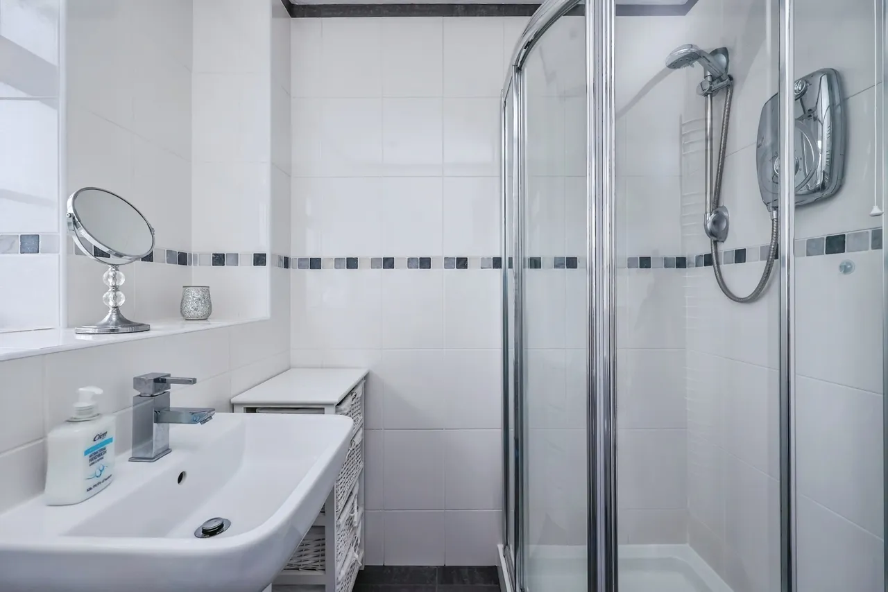Fairway Drive, Nottingham, Nottinghamshire, NG6, photo 14