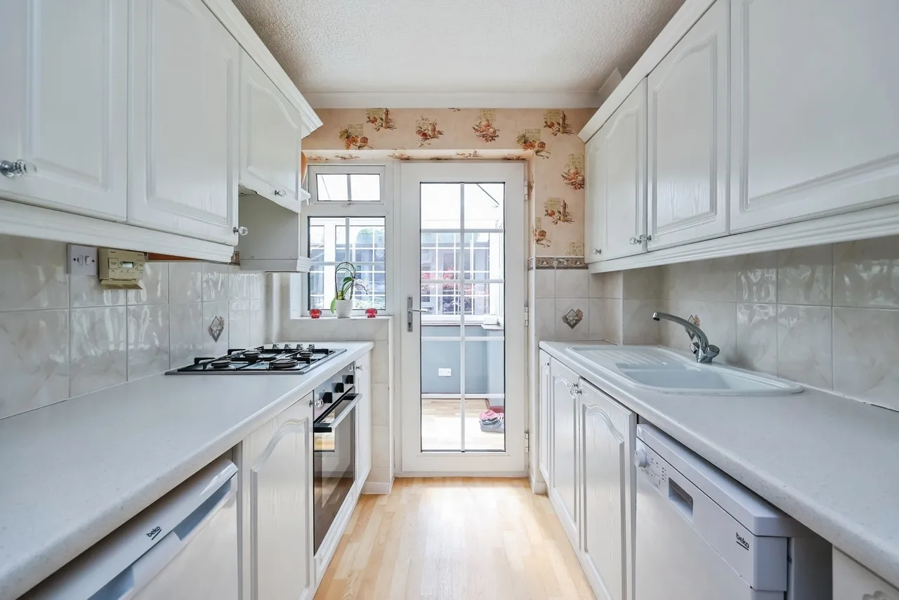 Fairway Drive, Nottingham, Nottinghamshire, NG6, photo 6