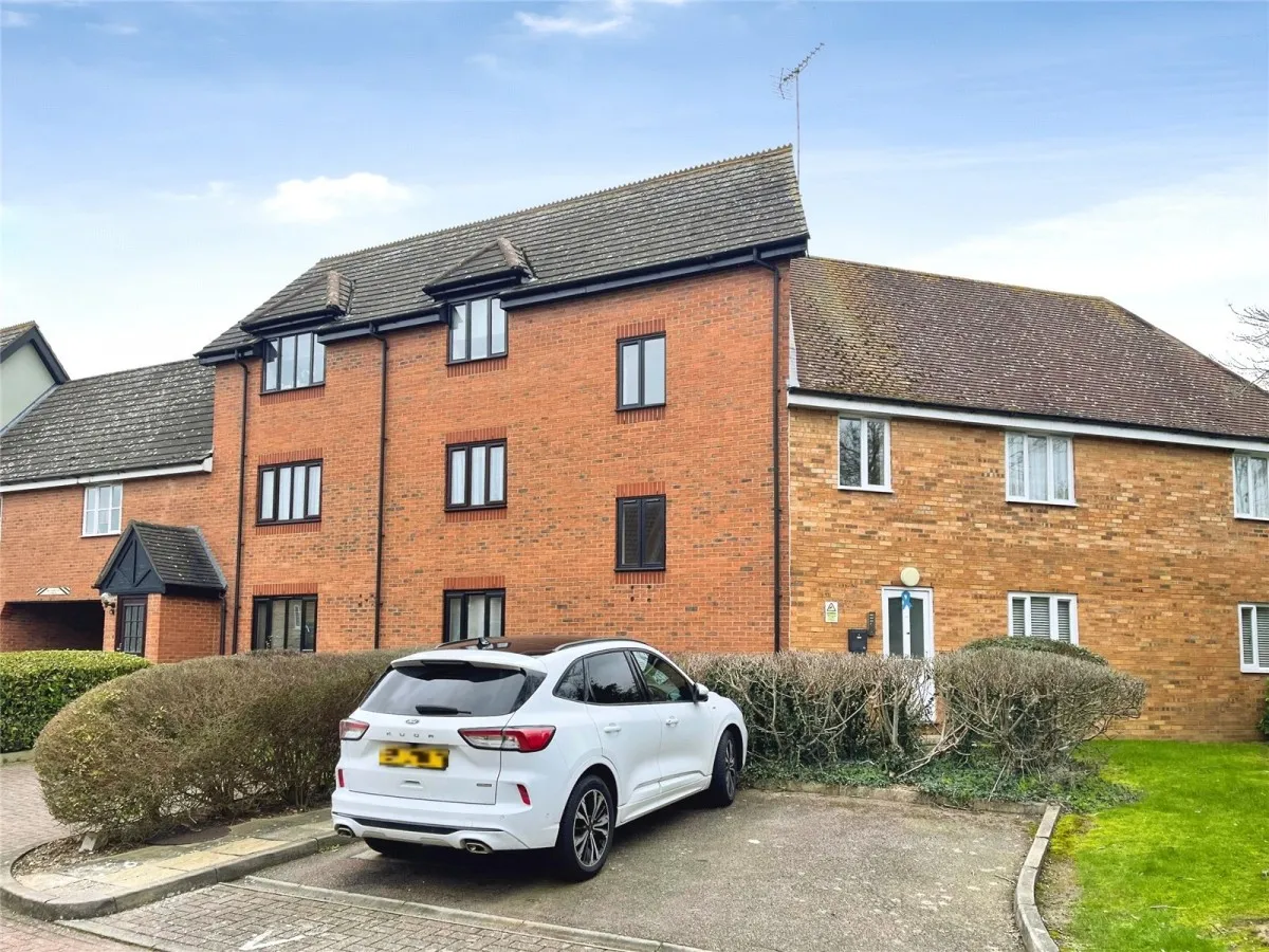 1 bed flat for sale, with 1 bedroom in Church Langley, Harlow, CM17