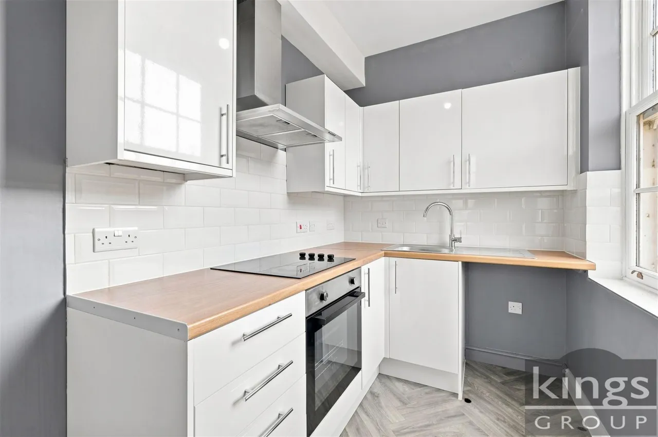 James Lee Square, Enfield, photo 14