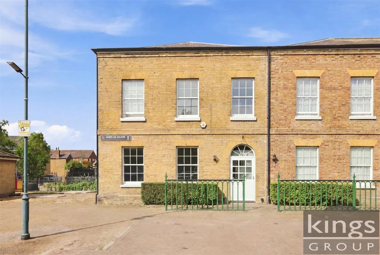 James Lee Square, Enfield, photo 11