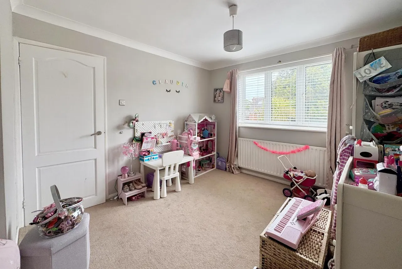 Guest Avenue, BH12, photo 22