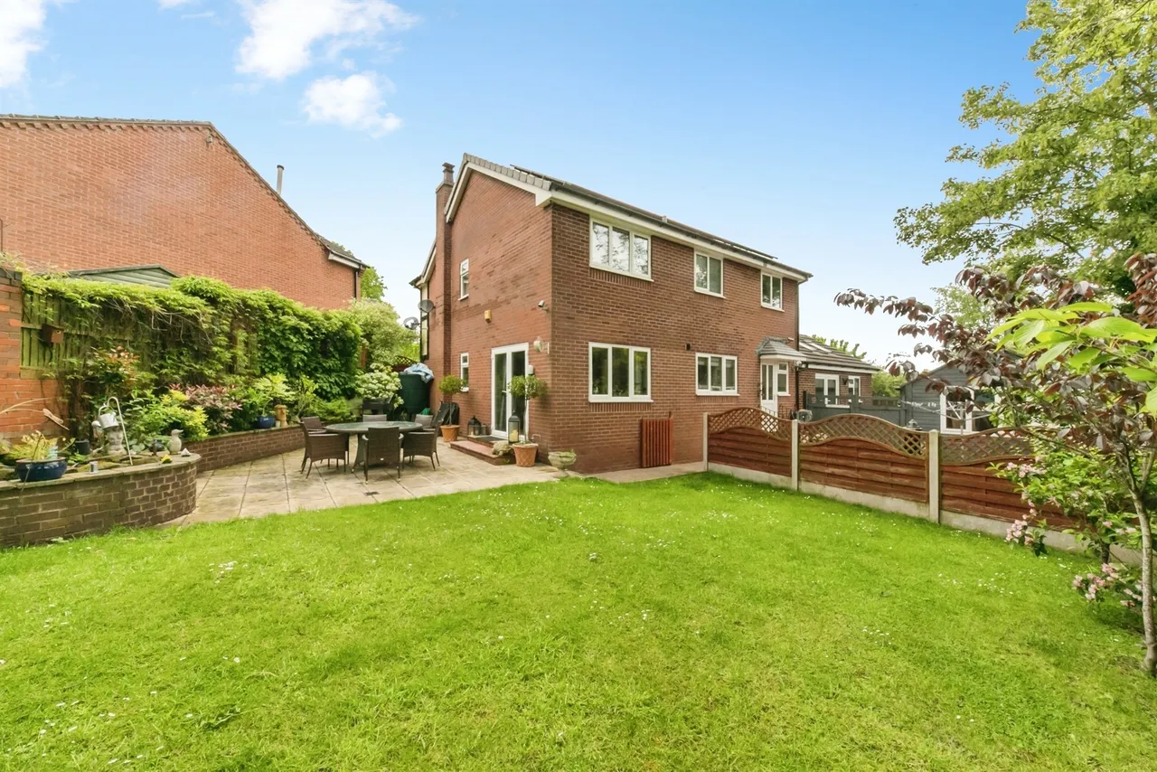 The Hollow, Uttoxeter, photo 2