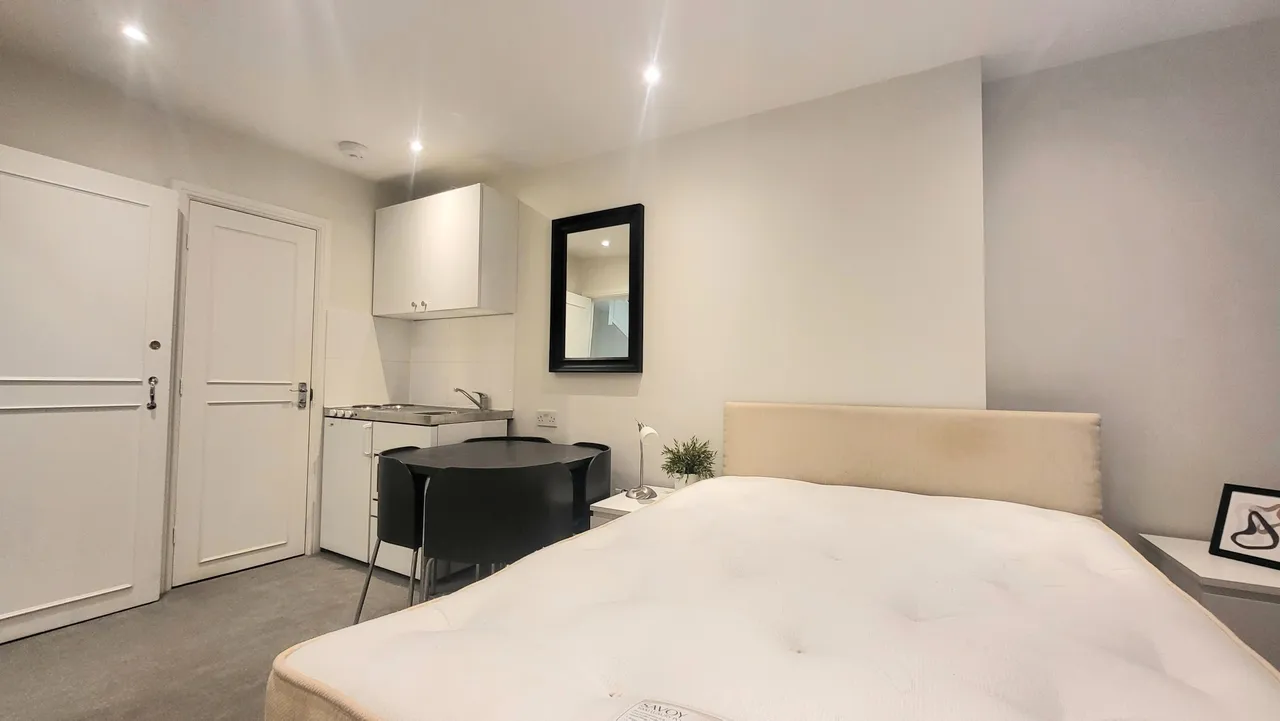 Bear Street, London, WC2H, photo 2
