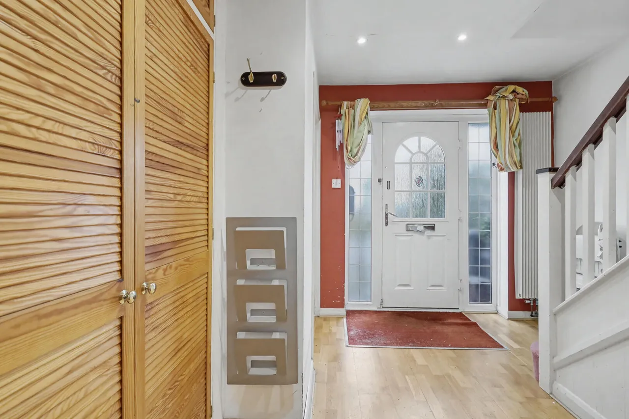 Rowantree Road, Enfield, EN2, photo 11
