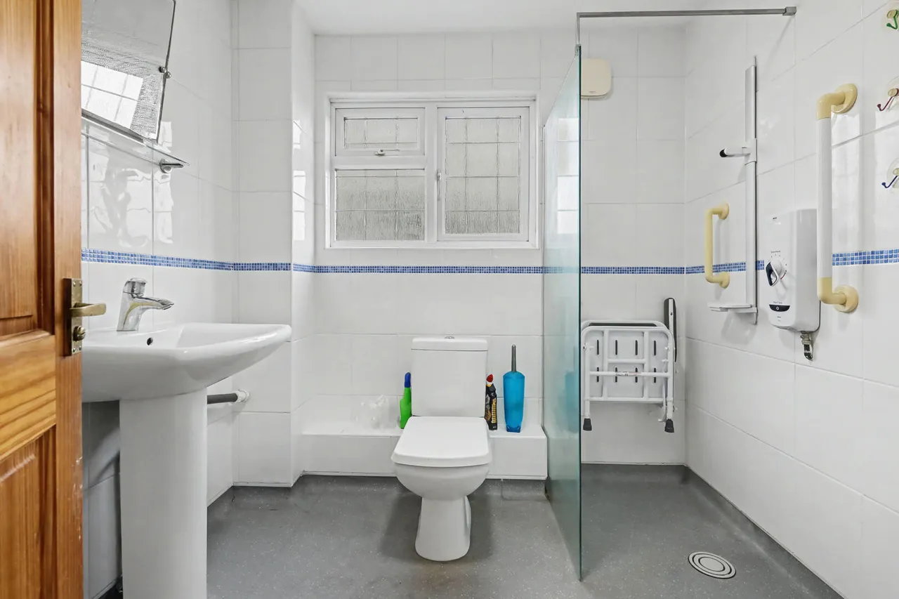 Rowantree Road, Enfield, EN2, photo 9