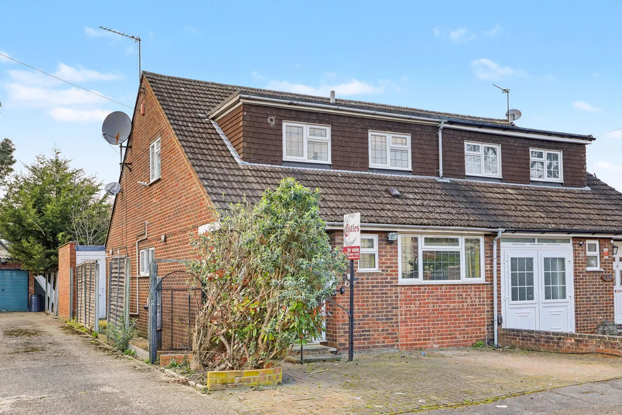 Rowantree Road, Enfield, EN2, photo 24