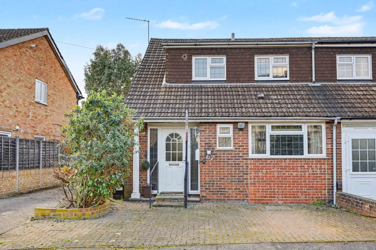 4 bed house for sale, Rowantree Road, Enfield, EN2
