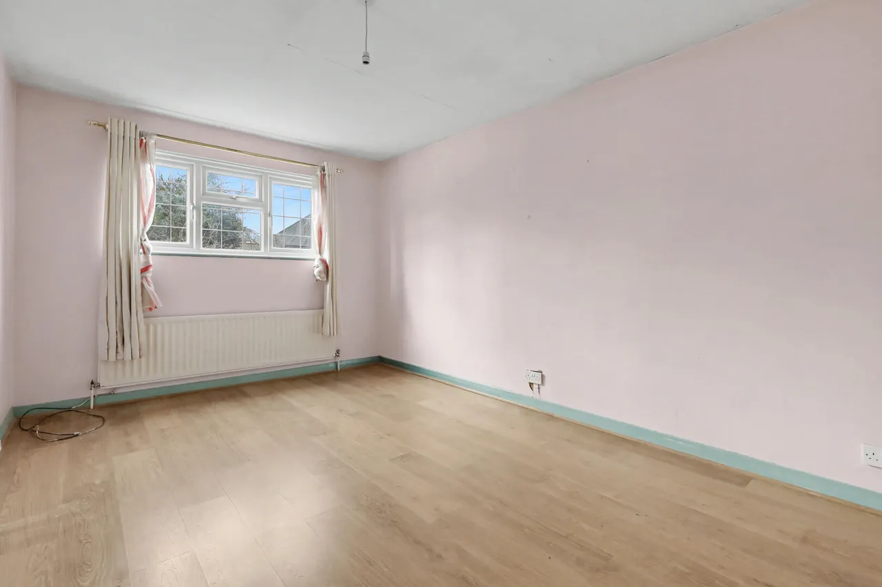 Rowantree Road, Enfield, EN2, photo 15