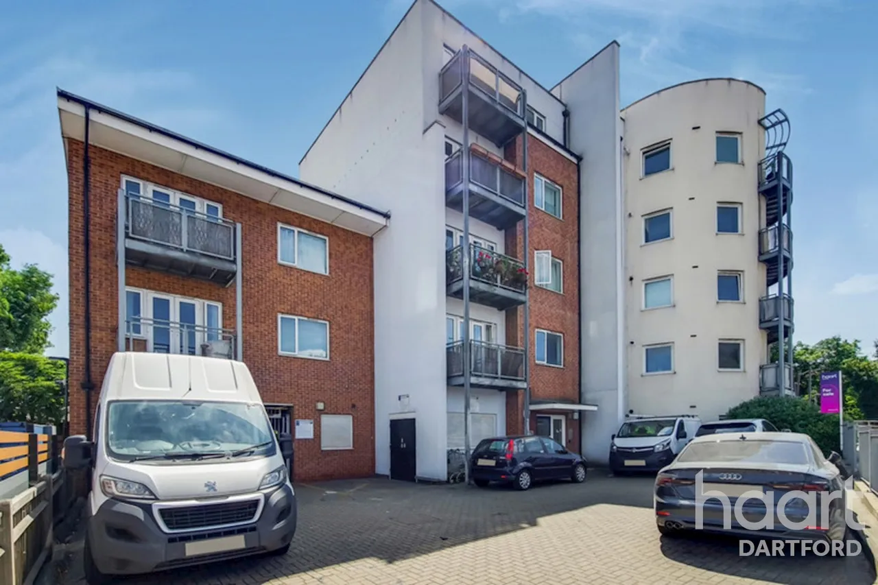 1 bed flat for sale, James Watt Way, Erith, DA8