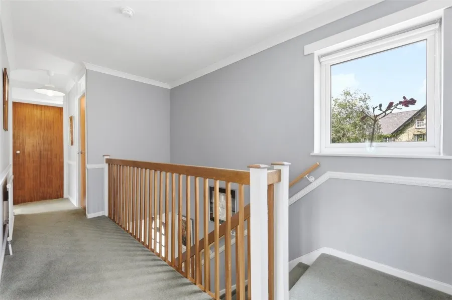 with 4 bedrooms in Harlow, CM17, photo 16