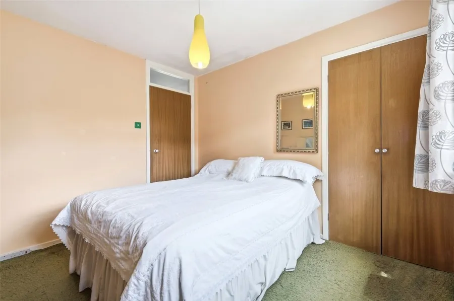 with 4 bedrooms in Harlow, CM17, photo 18