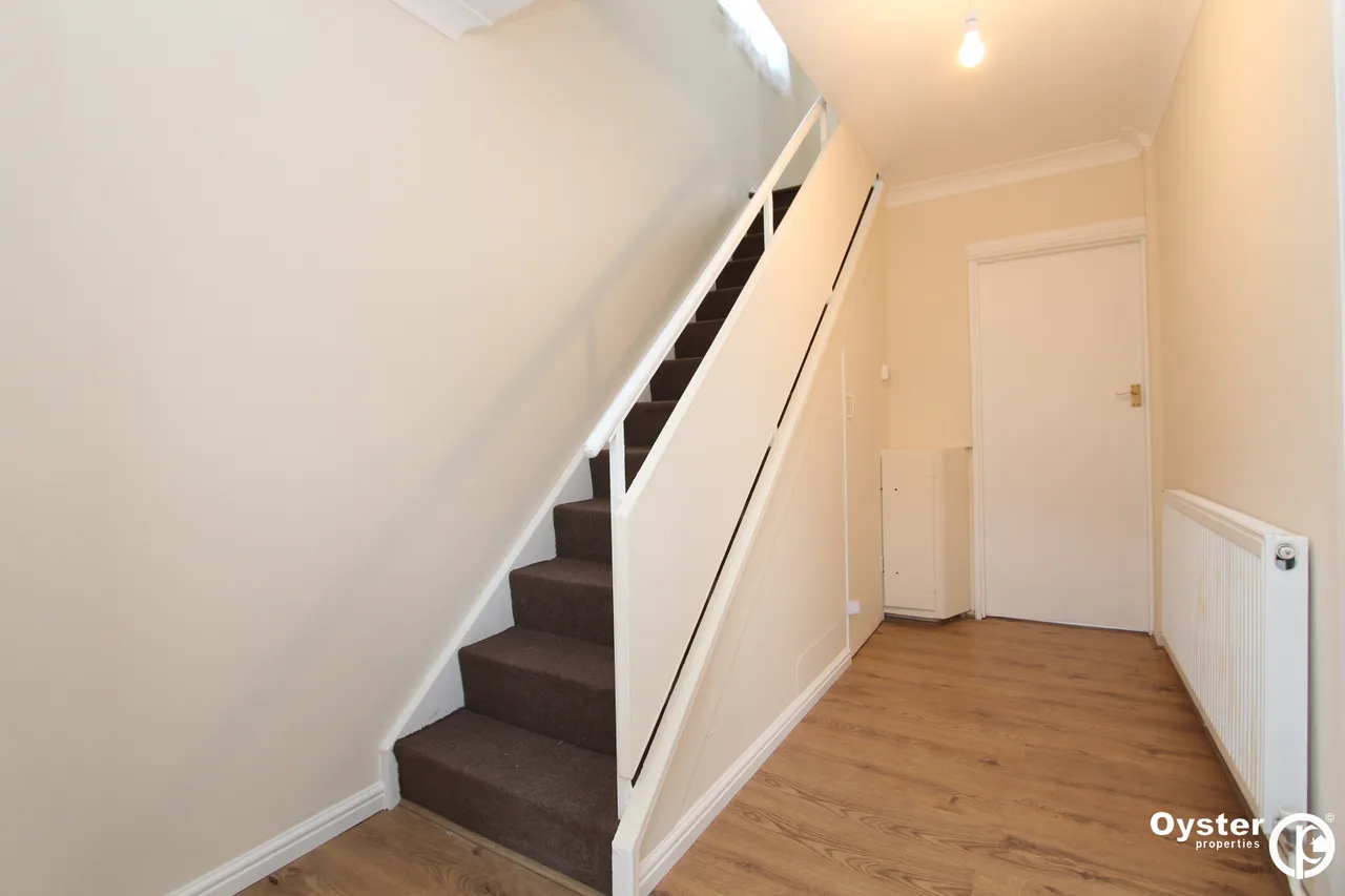 Courtenay Avenue, Harrow, HA3, photo 5