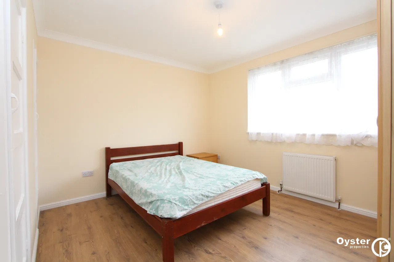 Courtenay Avenue, Harrow, HA3, photo 9
